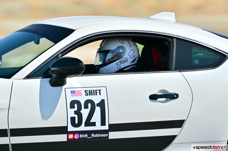 Porsche 911 GT3 white