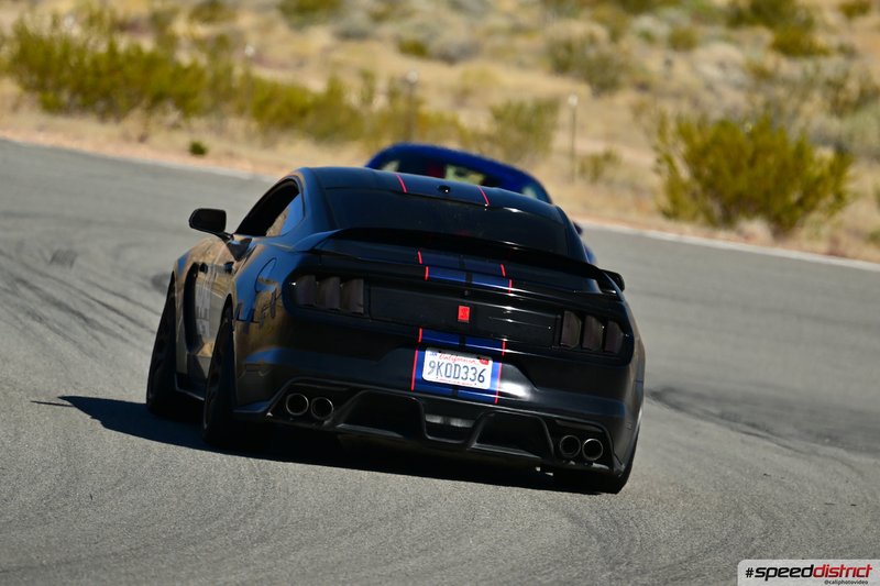 Porsche Cayman GT4 black