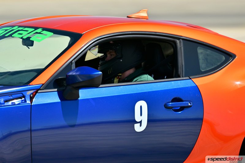 Porsche 911 GT3 blue