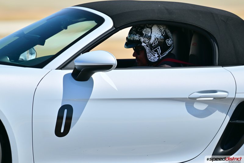 Porsche 911 GT3 white