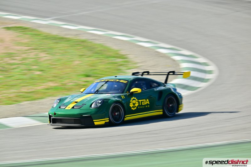 Porsche 911 GT3 Cup green