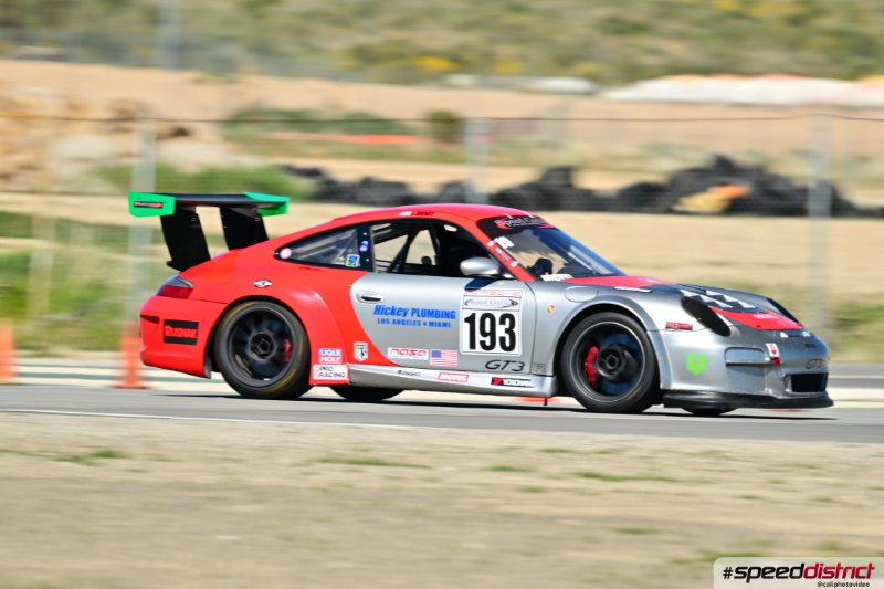 Porsche 911 GT3 Cup red