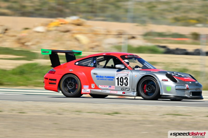 Porsche 911 GT3 Cup red