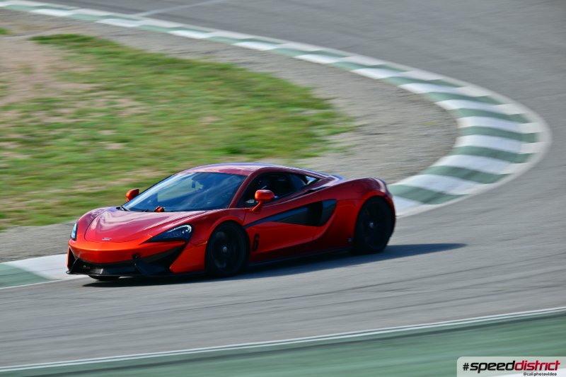 McLaren 570S
