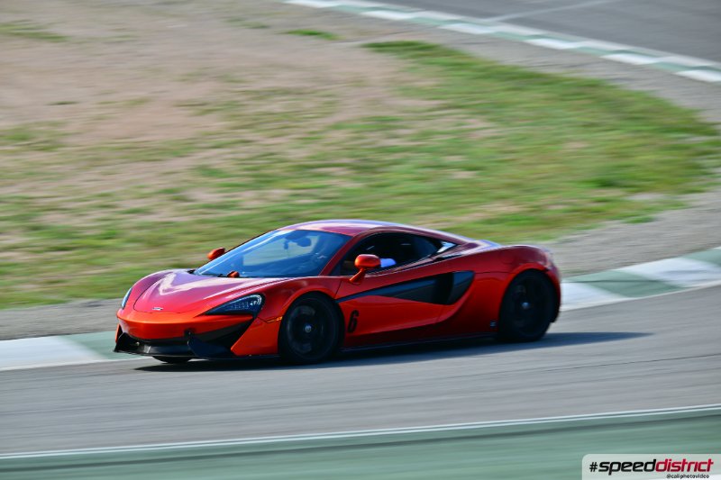 McLaren 570S