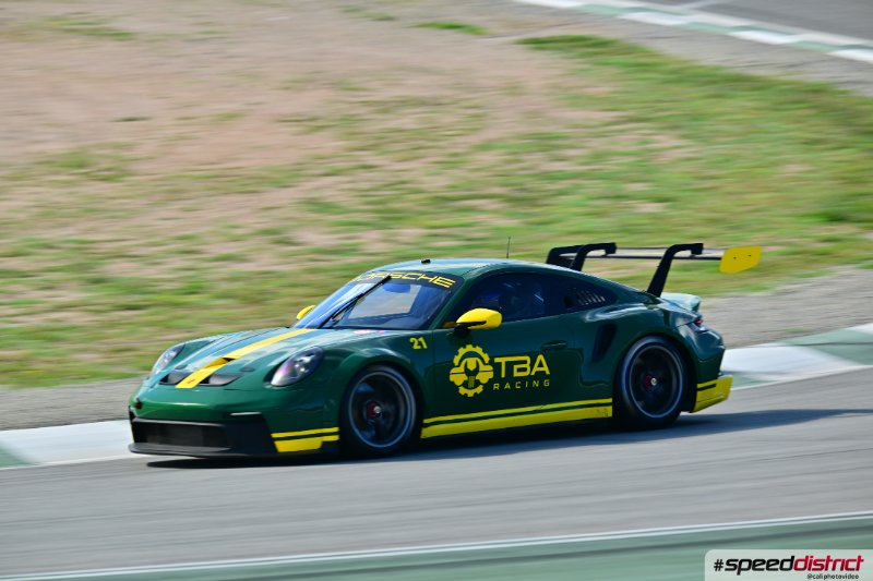 Porsche 911 GT3 Cup green
