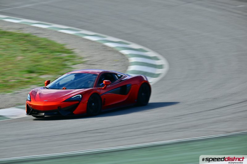 McLaren 570S