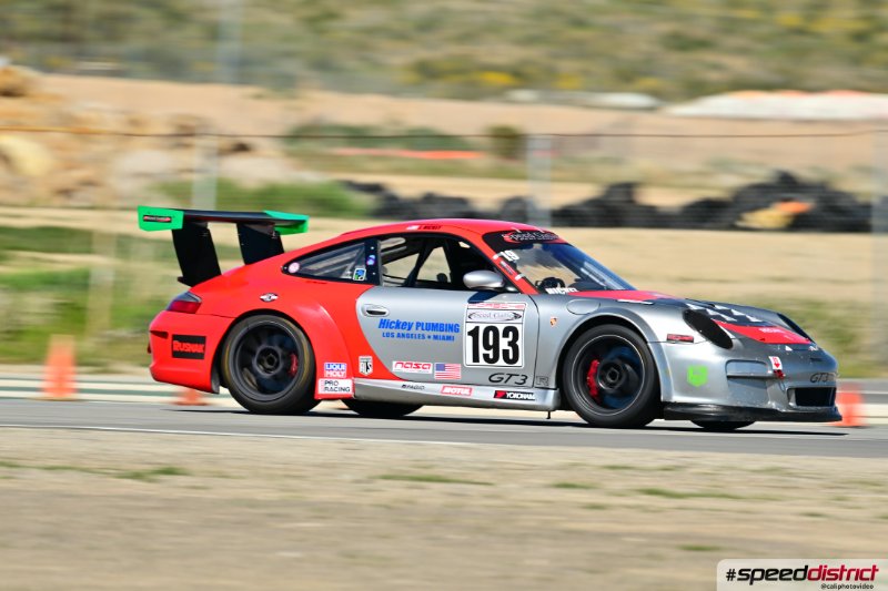 Porsche 911 GT3 Cup red