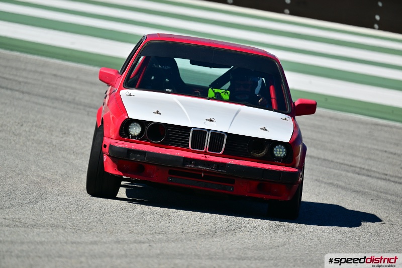 BMW E30