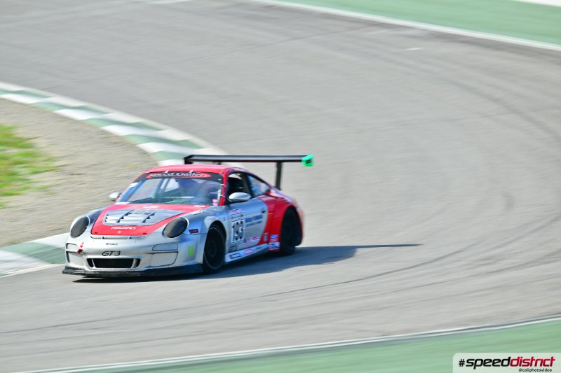 Porsche 911 GT3 Cup white