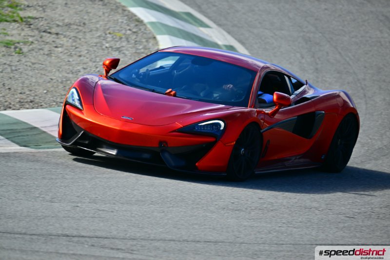 McLaren 570S