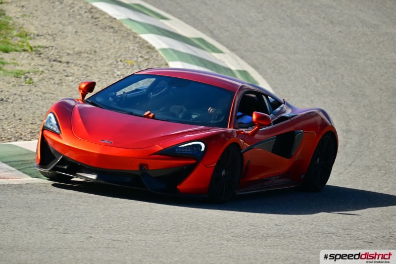 McLaren 570S