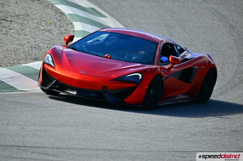 McLaren 570S
