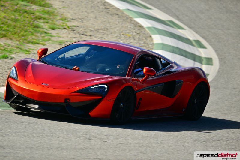 McLaren 570S