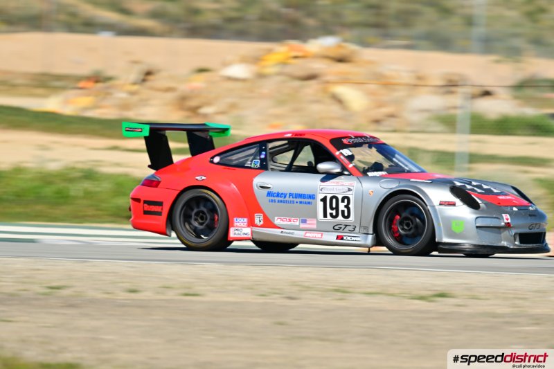 Porsche 911 GT3 Cup red