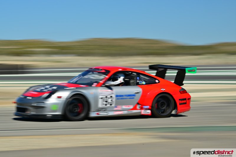 Porsche 911 GT3 Cup red