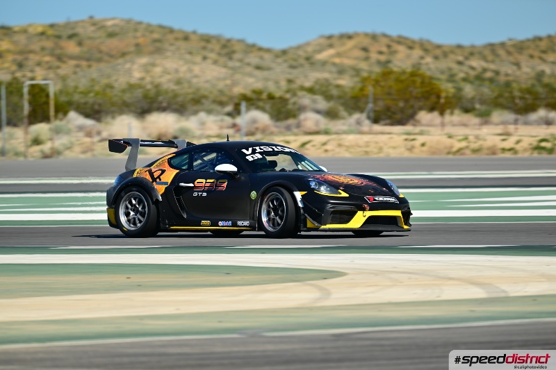 Porsche Cayman GT4 RS