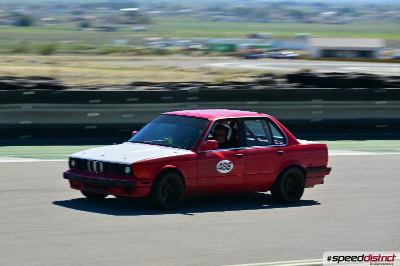 BMW E30
