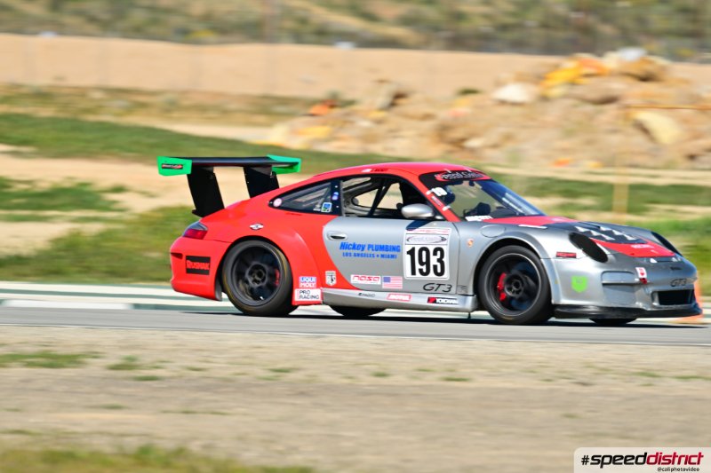 Porsche 911 GT3 Cup red