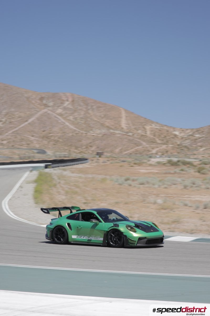 Porsche 911 GT3 RS green