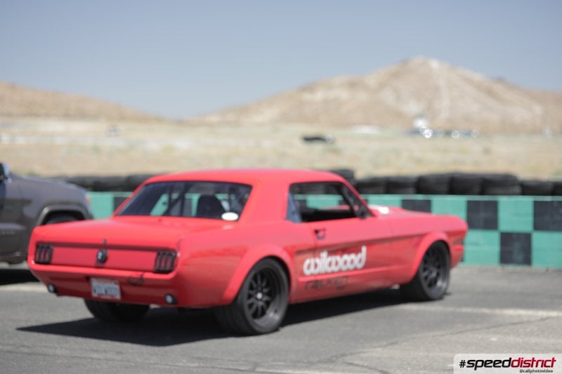 Ford Mustang red