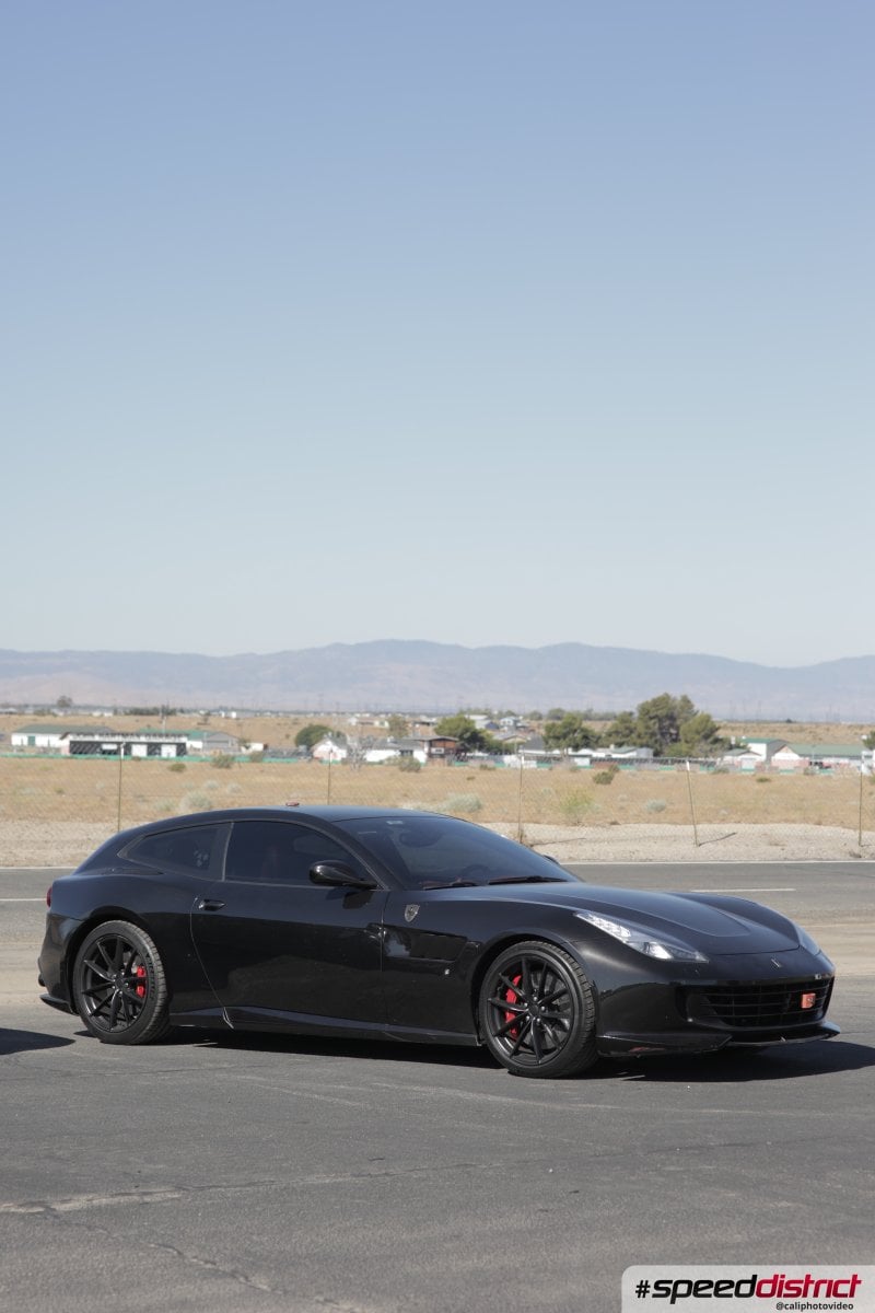Ferrari GTC4Lusso black