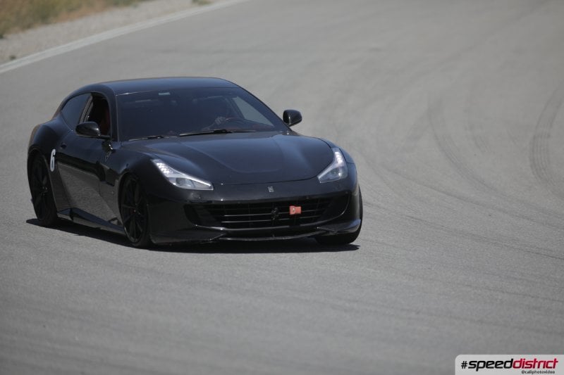 Porsche Cayman GT4