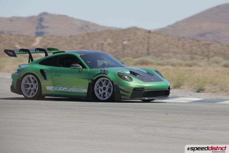 Porsche 911 GT3 RS green