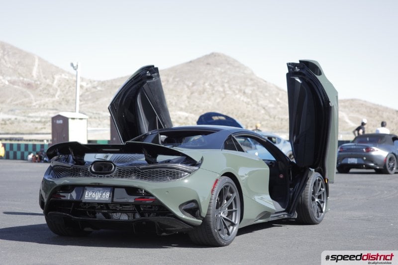 McLaren 720S light green