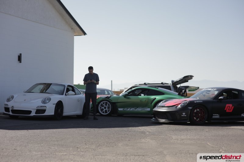 Porsche 911 white