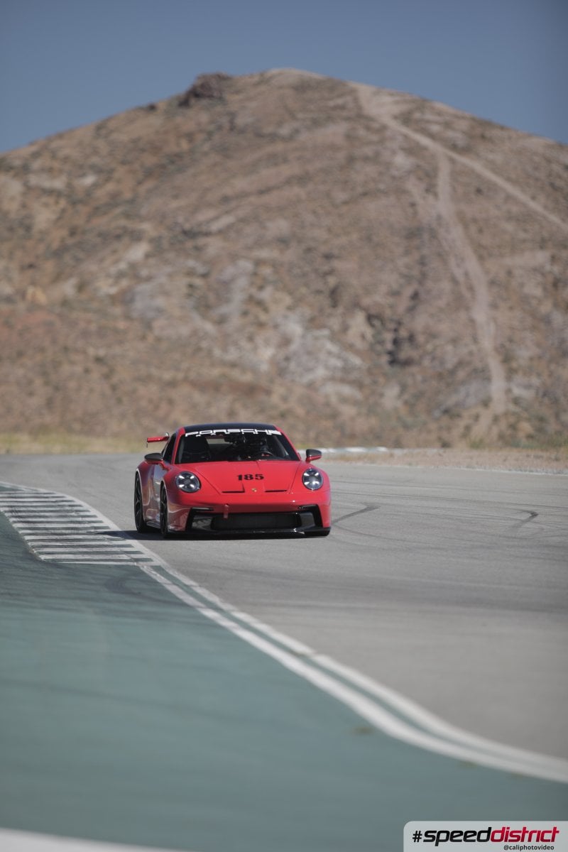 Porsche 911 GT3 Cup red