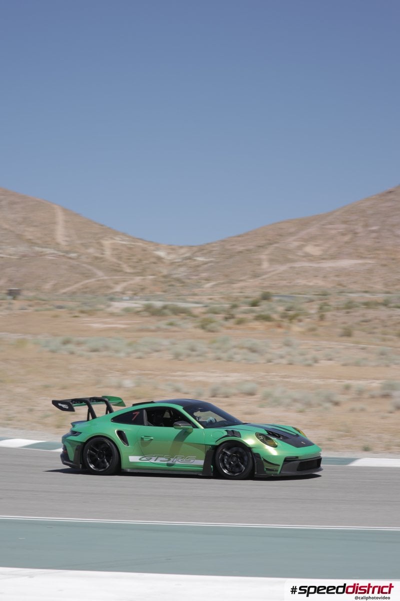Porsche 911 GT3 RS green