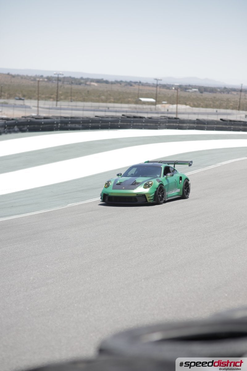 Porsche 911 GT3 RS green