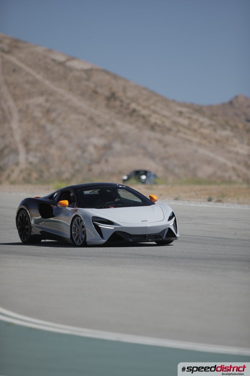 McLaren Artura