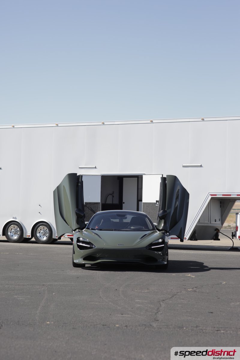 McLaren 720S sage green