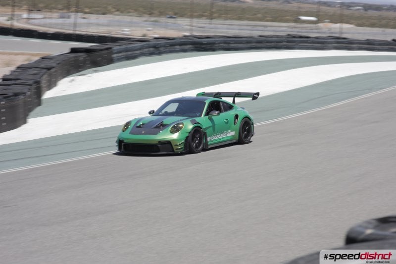 Porsche 911 GT3 RS green