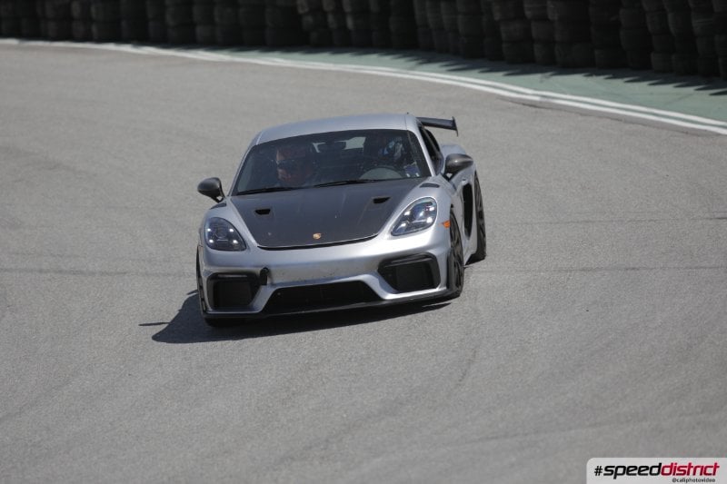 Porsche Cayman GT4