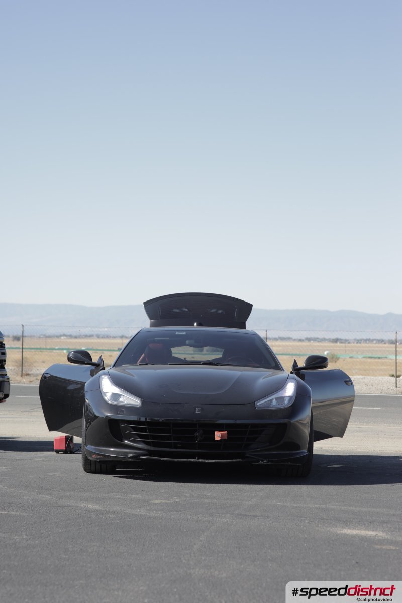 Ferrari GTC4Lusso black