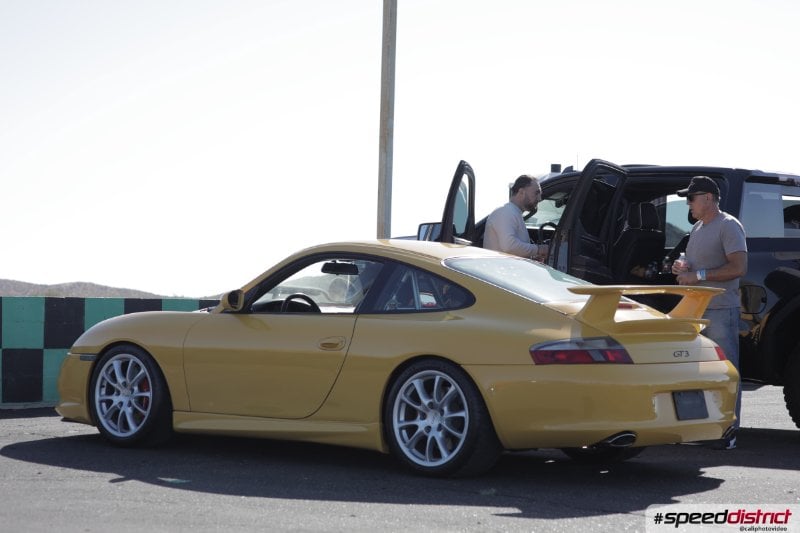 Porsche 911 yellow