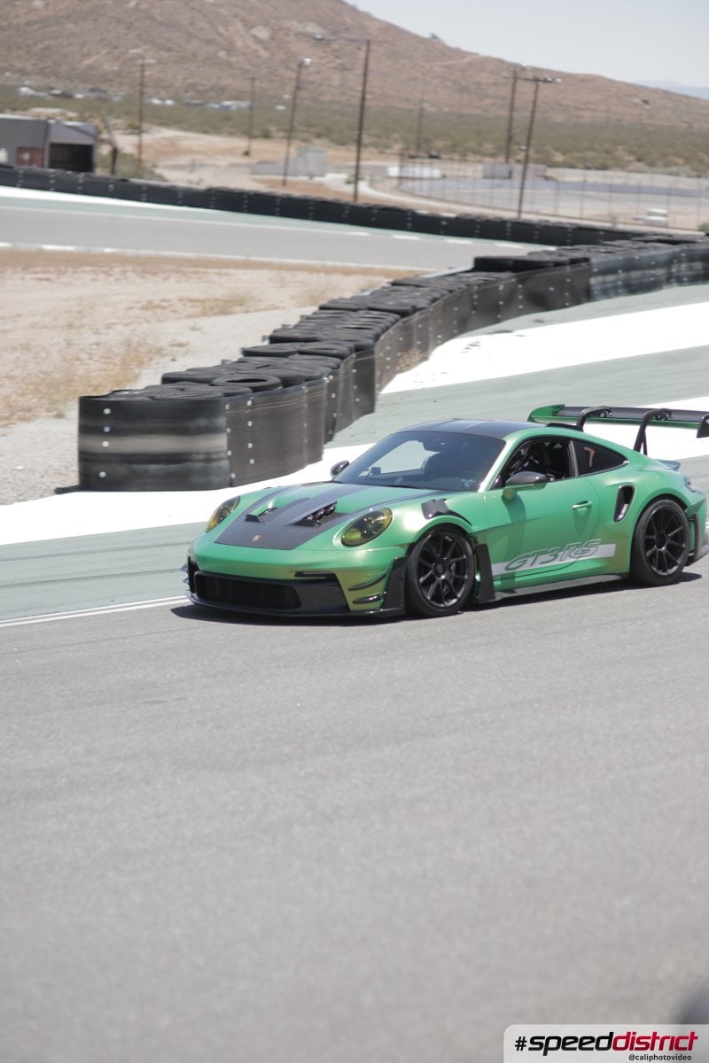 Porsche 911 GT3 RS green