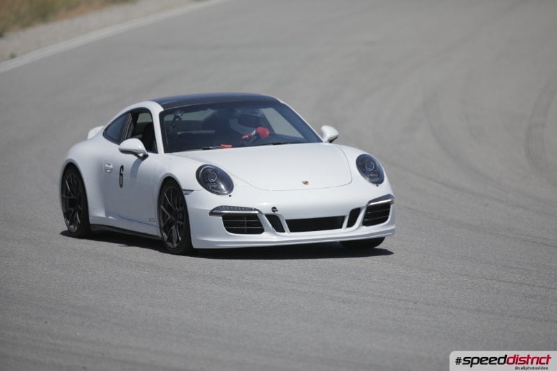 Porsche 911 GTS