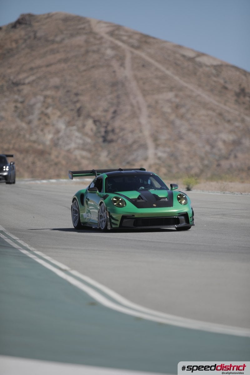 Porsche 911 GT3 RS green