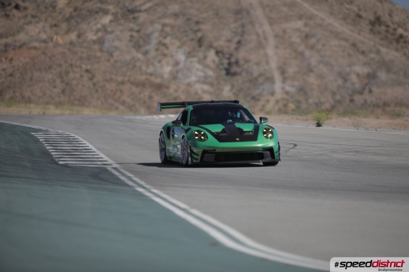 Porsche 911 GT3 RS green