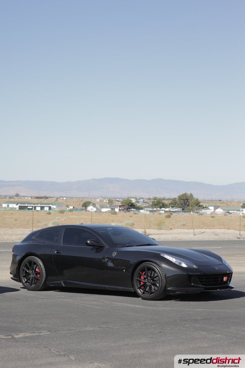 Ferrari GTC4Lusso black