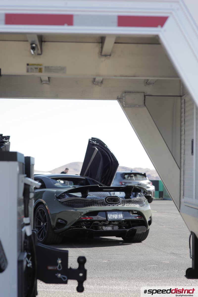 McLaren 720S dark gray