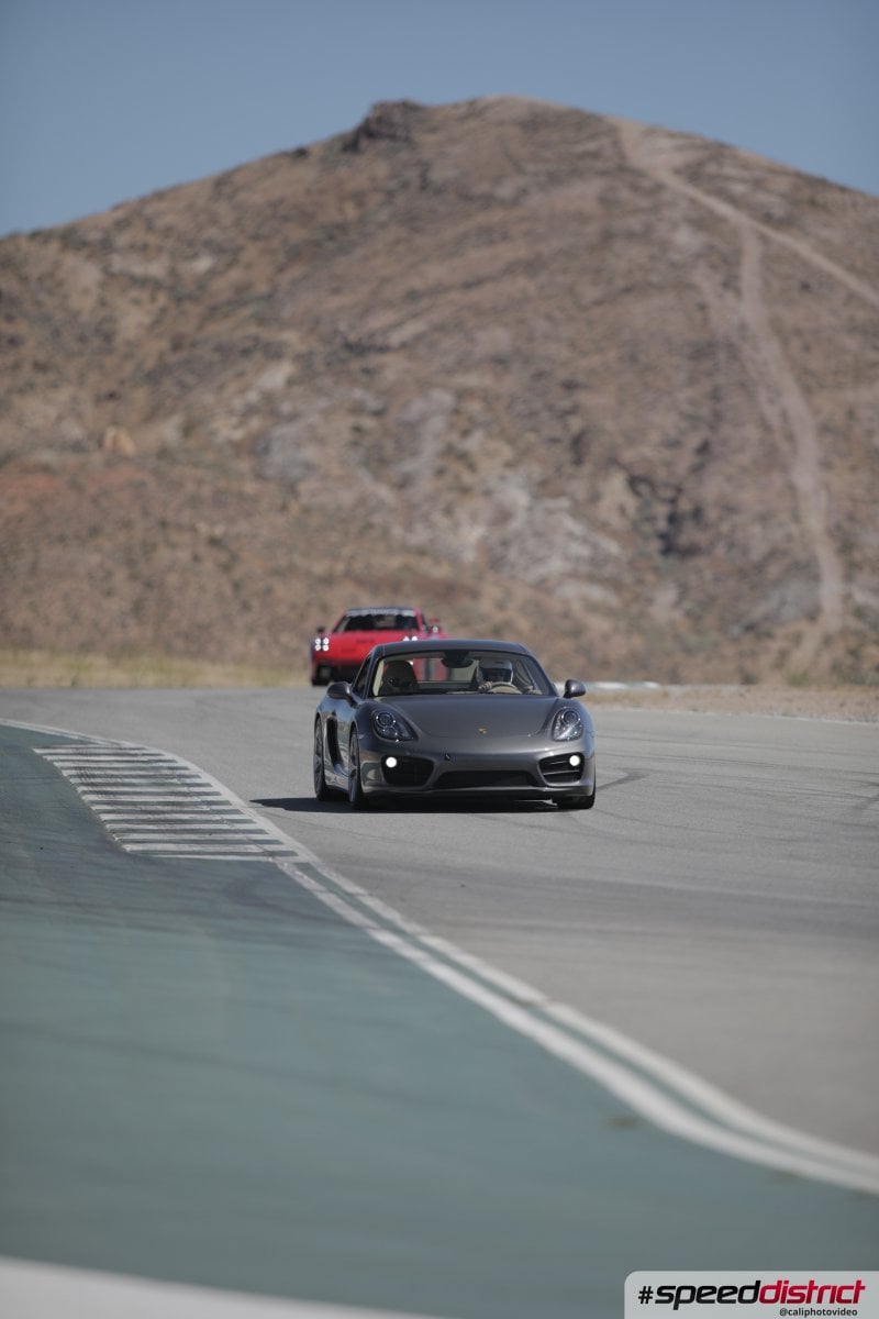 Porsche Cayman GT4