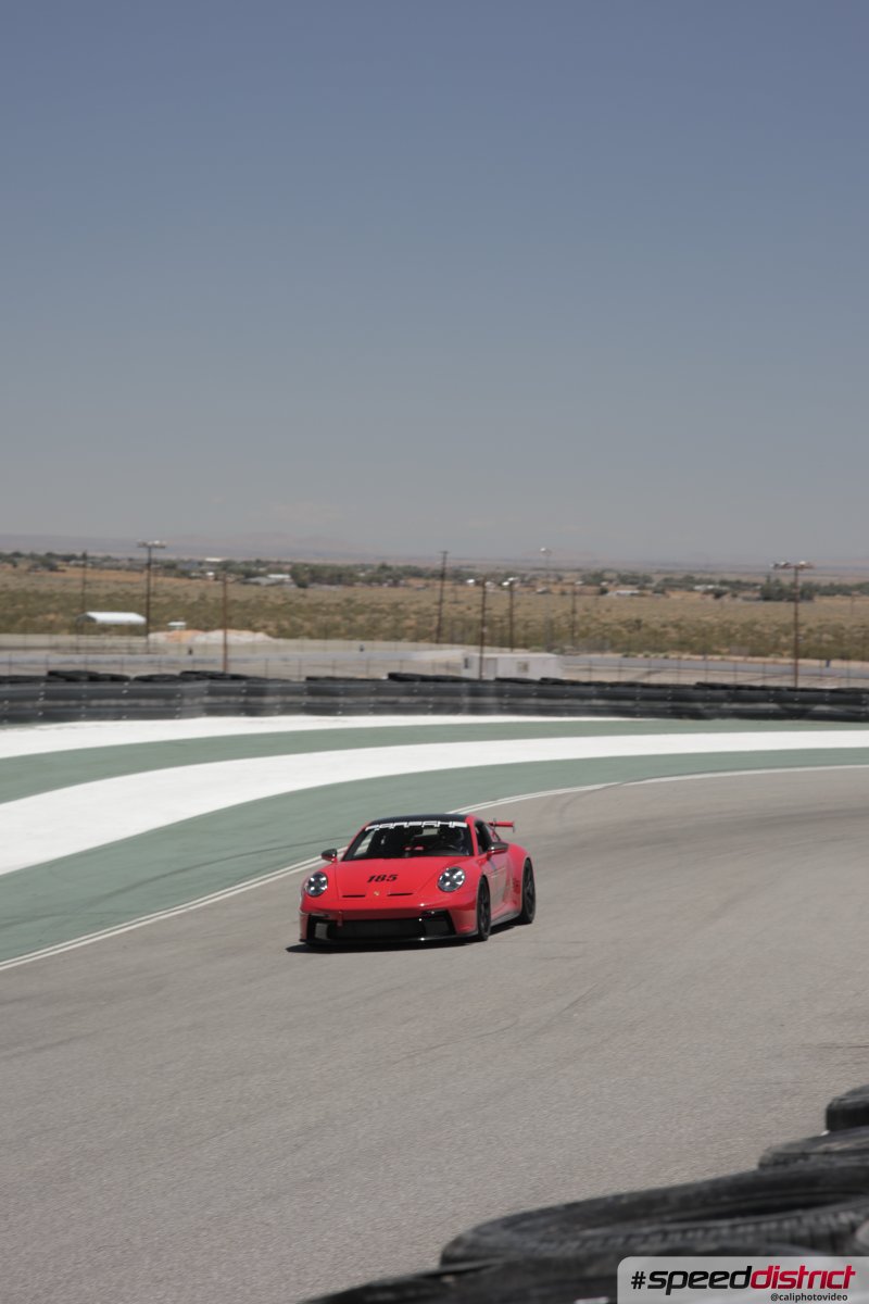 Porsche 911 GT3 Cup red