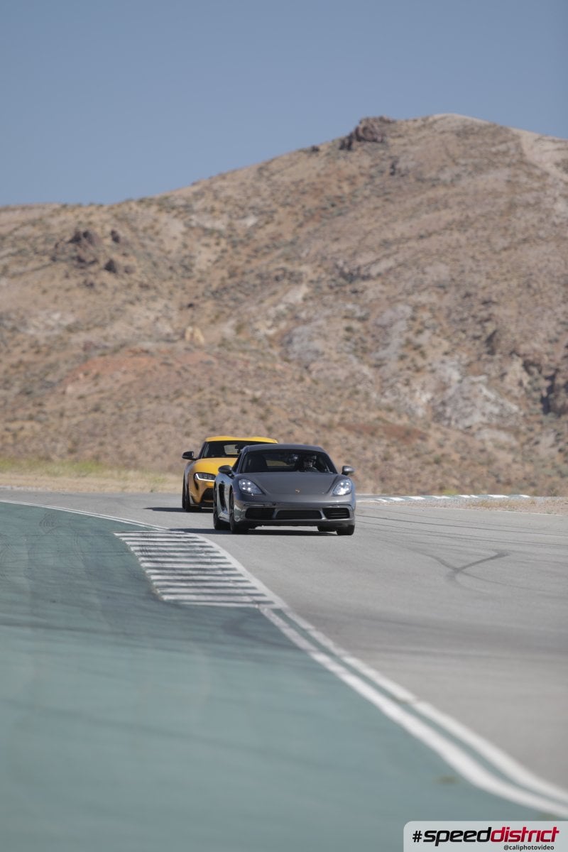 Porsche Cayman GT4