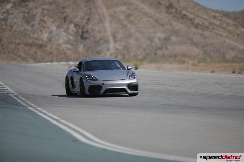 Porsche Cayman GT4
