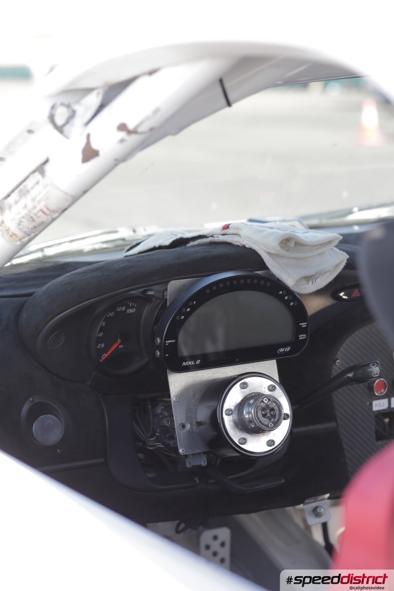 Mazda MX-5 Miata white